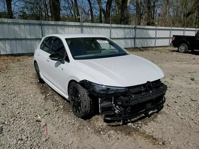 Volkswagen Golf 2025