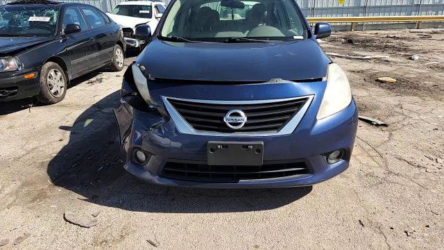 Nissan Versa 2012