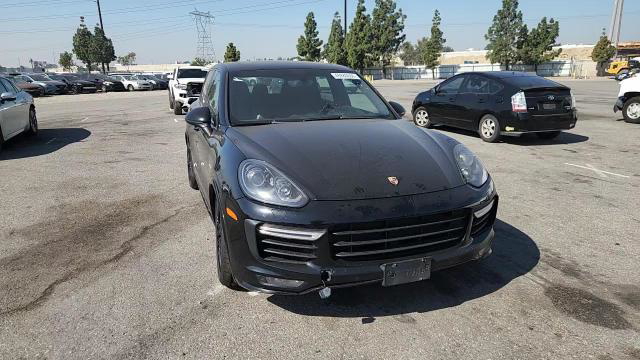 Porsche Cayenne 2016