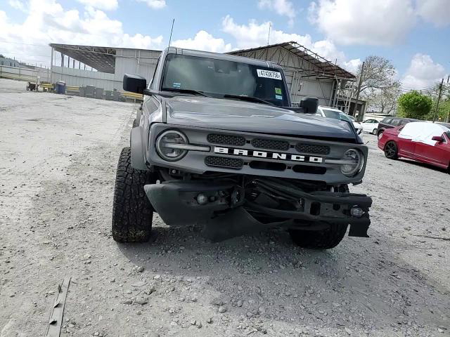 Ford Bronco 2023