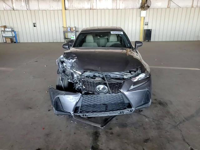 Lexus IS 2018