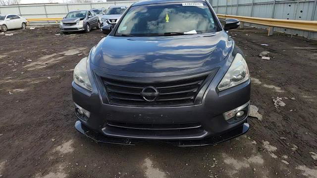 Nissan Altima 2013