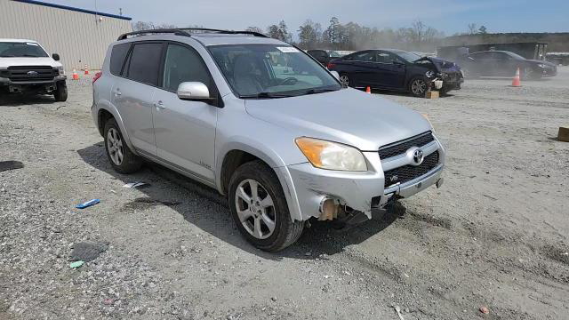 Toyota RAV 4 2010