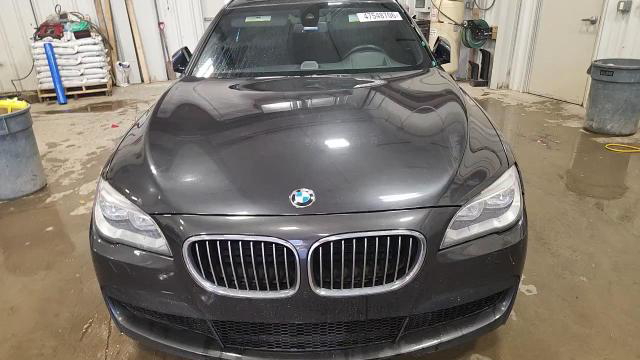 BMW Series 7 2014