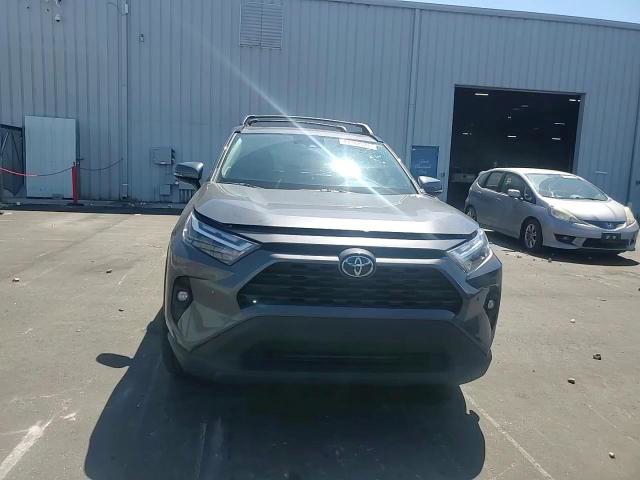 Toyota RAV 4 2024