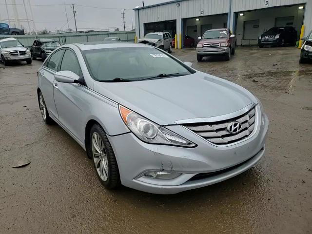 Hyundai Sonata 2012