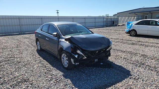Nissan Sentra 2018