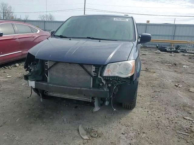 Chrysler Voyager 2013