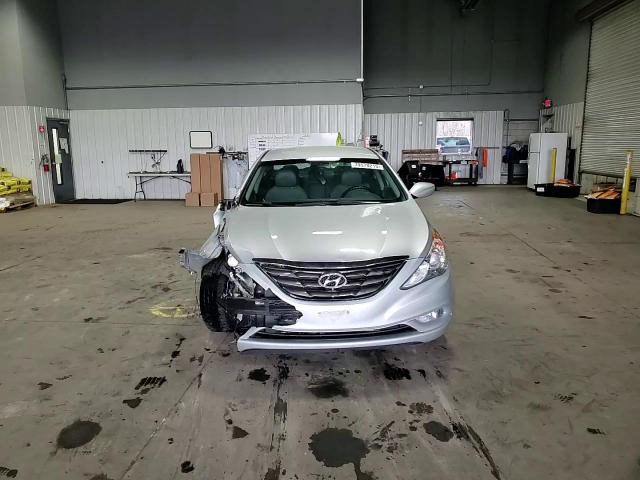 Hyundai Sonata 2012