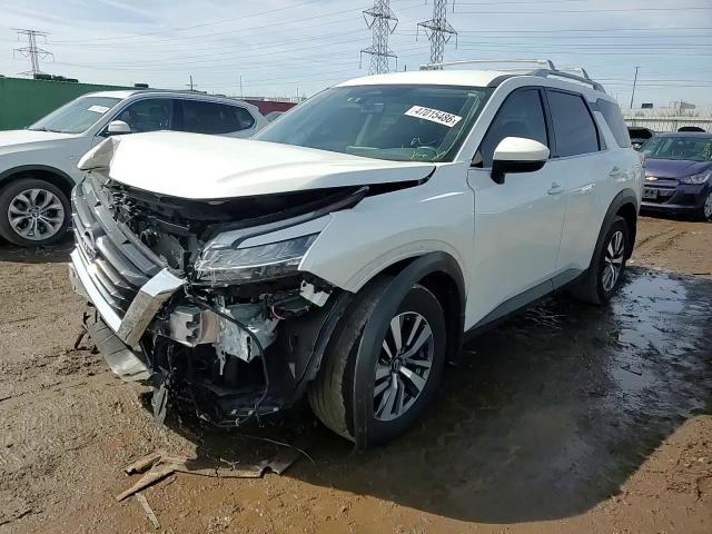 Nissan Pathfinder 2024