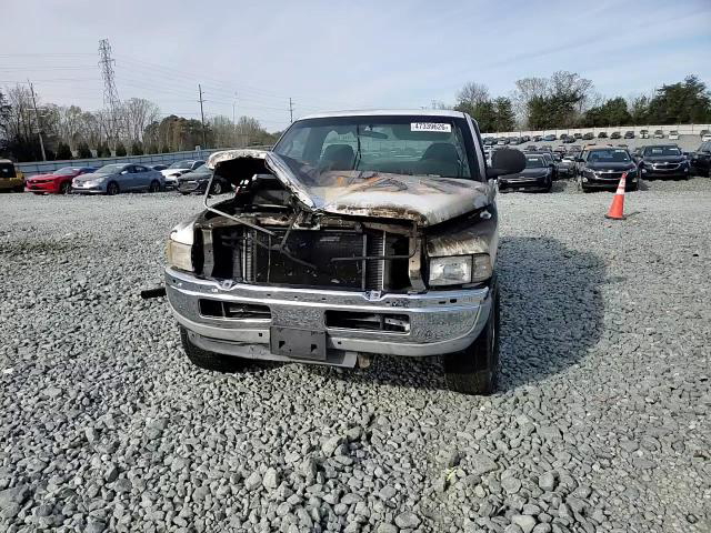 Dodge RAM 2001
