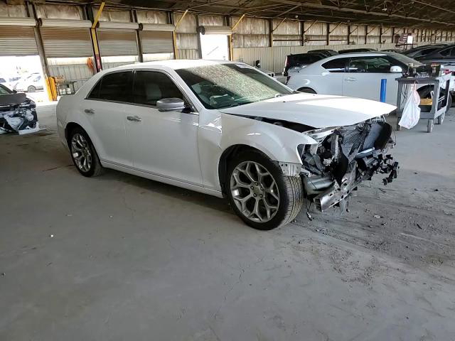 Chrysler 300 2016