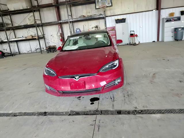 Tesla Model S 2018