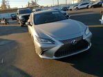 Lexus ES 2021