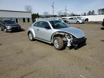 Volkswagen Beetle 2013