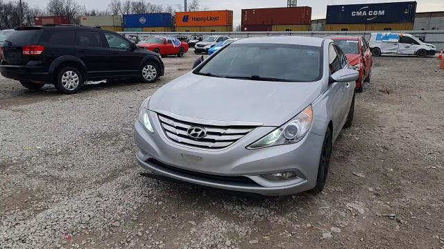 Hyundai Sonata 2013