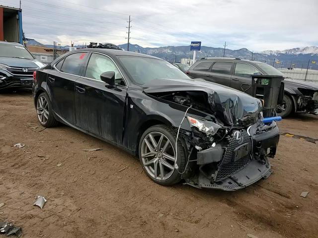 Lexus IS 2015