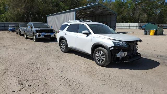 Nissan Pathfinder 2025