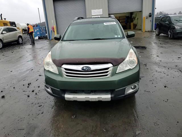 Subaru Outback 2012