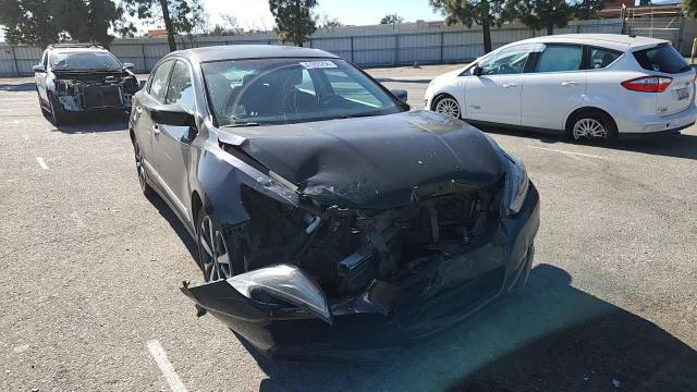 Nissan Altima 2016