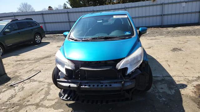 Nissan Versa 2015