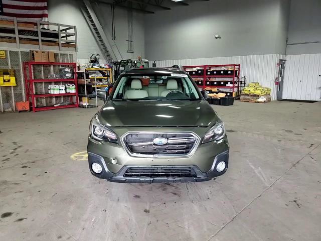 Subaru Outback 2018