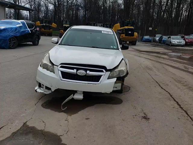 Subaru Legacy 2013
