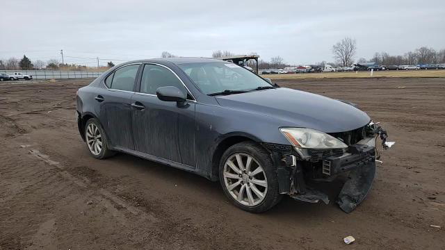 Lexus IS 2006