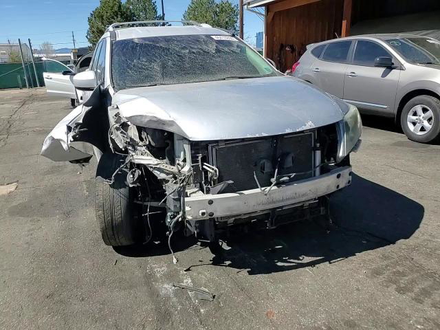 Nissan Pathfinder 2013