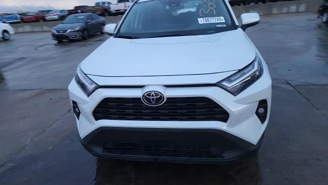 Toyota RAV 4 2025
