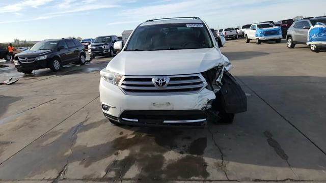 Toyota Highlander 2013
