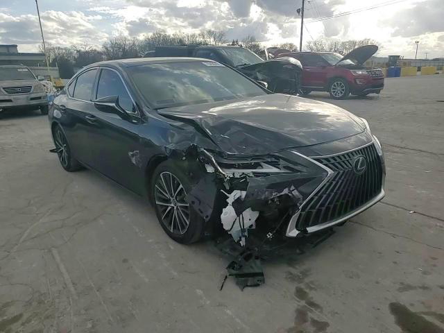 Lexus ES 2024