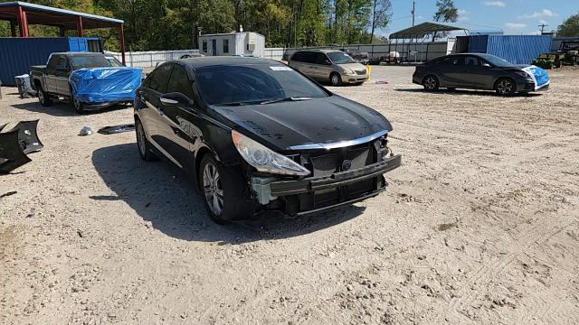 Hyundai Sonata 2011