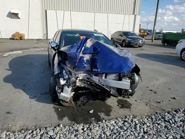 Kia K5 2025