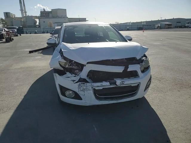 Chevrolet Sonic 2014