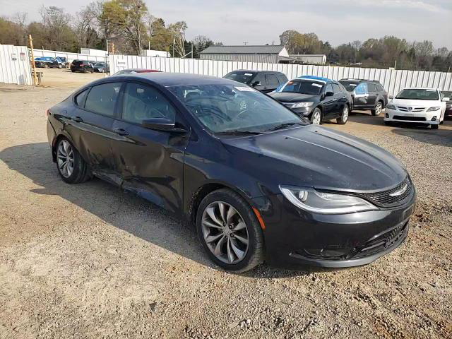 Chrysler 200 2016