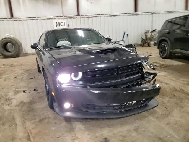 Dodge Challenger 2021