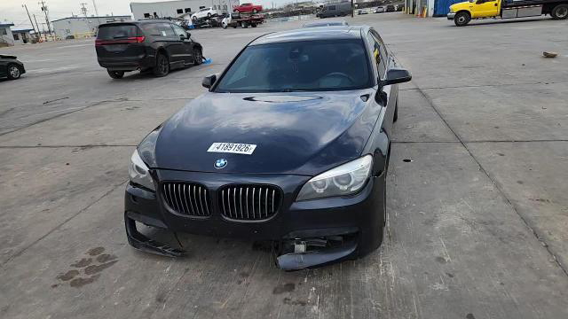 BMW Series 7 2014