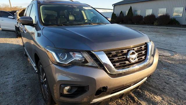 Nissan Pathfinder 2017