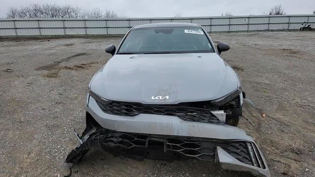Kia K5 2025
