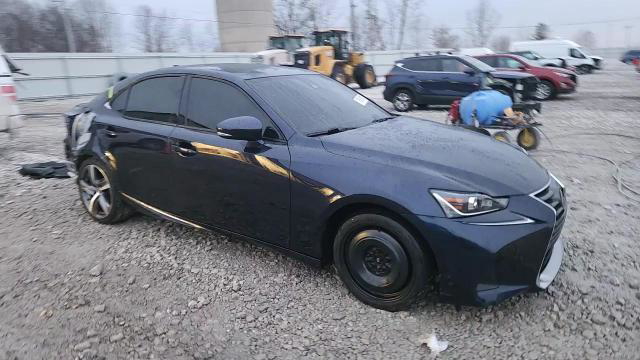 Lexus IS 2017