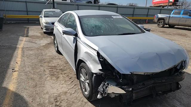 Hyundai Sonata 2013