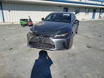 Lexus IS 2022