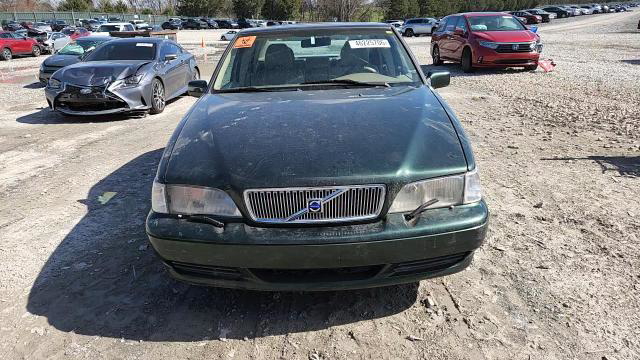 Volvo S70 2000