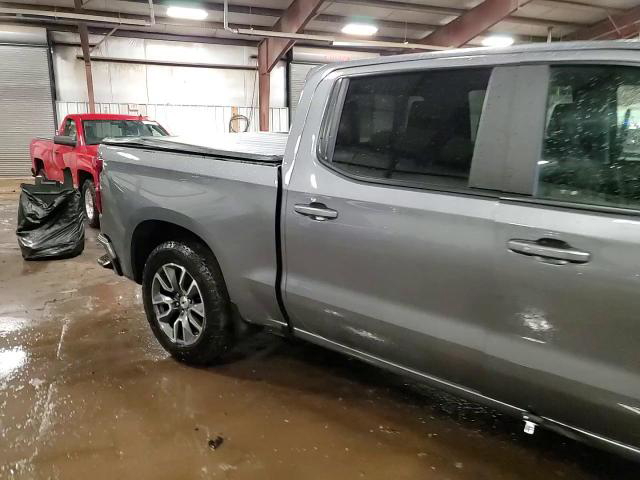 Chevrolet Silverado 2021