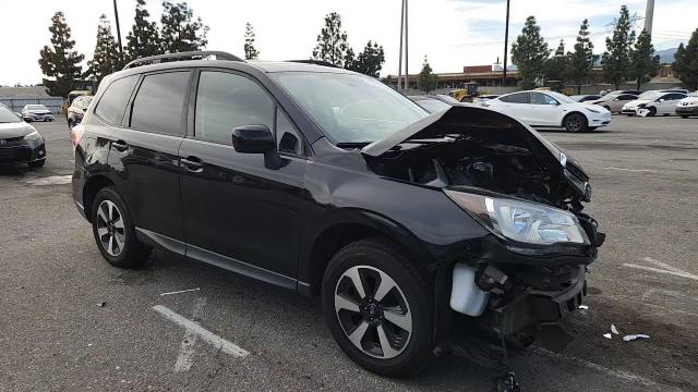 Subaru Forester 2017