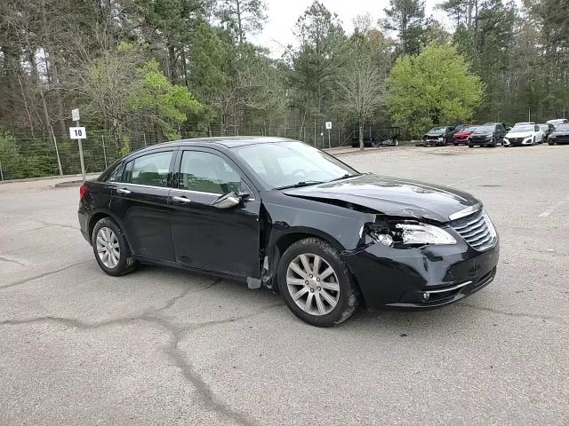Chrysler 200 2014