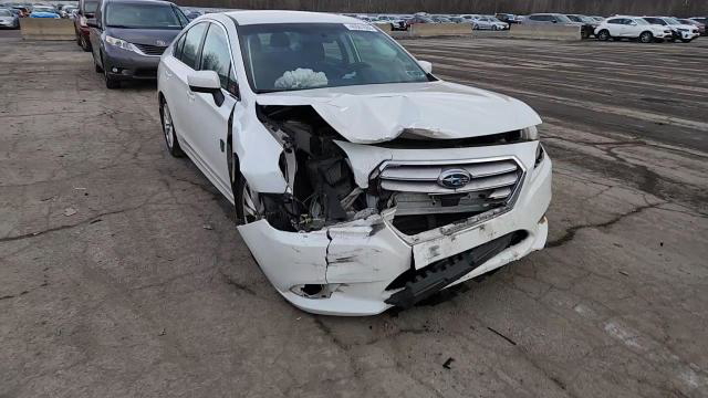 Subaru Legacy 2015