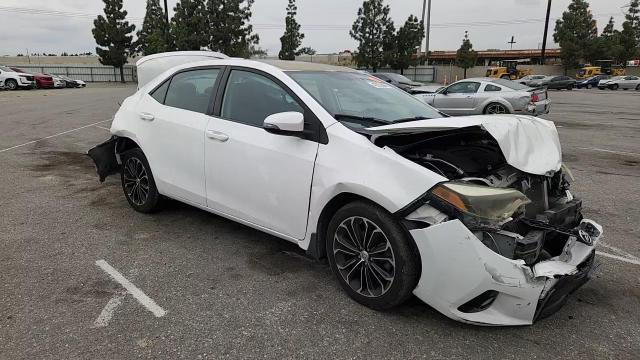 Toyota Corolla 2015