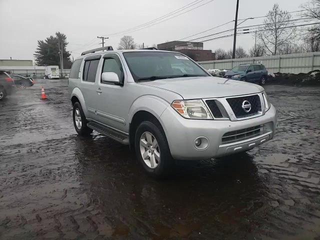 Nissan Pathfinder 2012